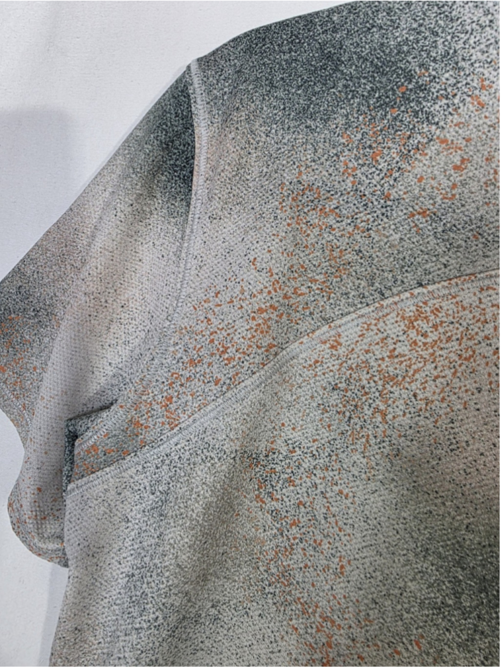 Lululemon High-Neck Running and Training T-ShirtSpray Camo Silver Blu - Picture 7 of 8